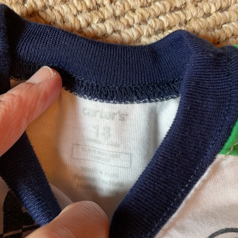 Carter’s 18 month pajamas